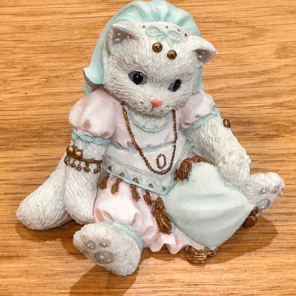 Enesco Calico Kittens Persian Friendship Has Many Riches Figurine 129755 1994